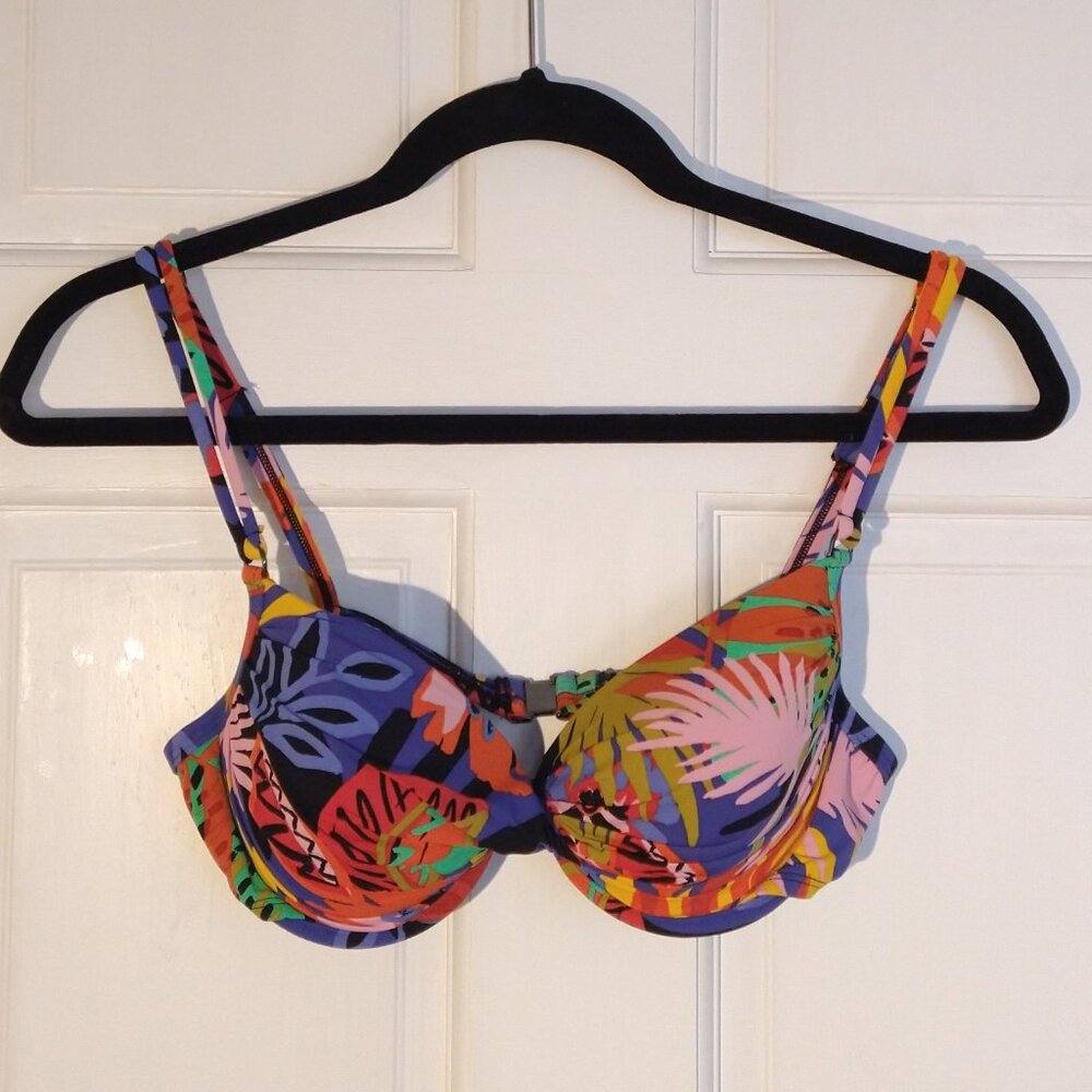 Colorful Jungle Print Bikini Top Size M
